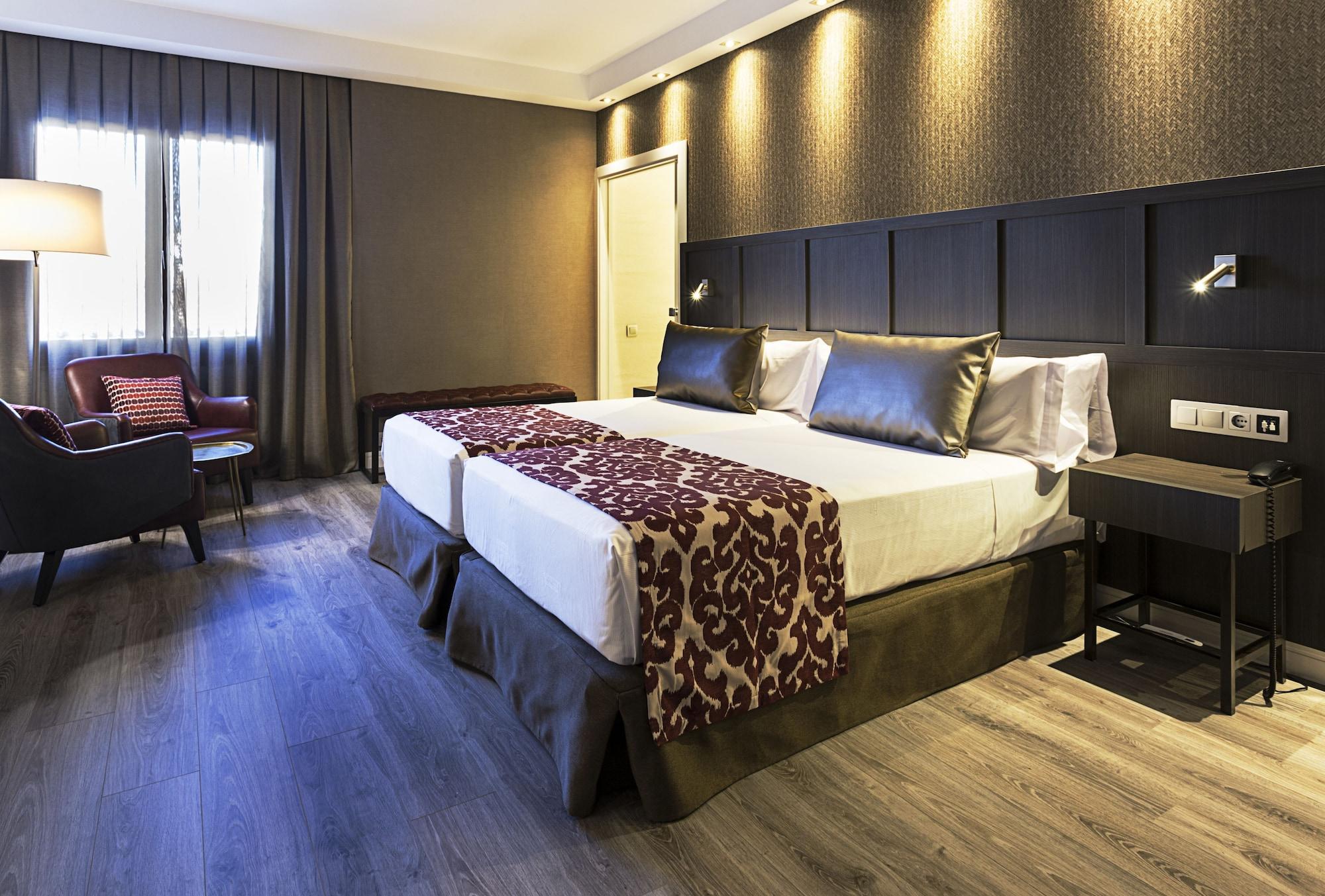 Hotel Catalonia 4*